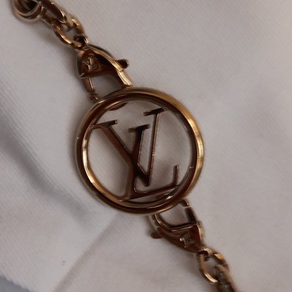 Authentic Louis Vuitton Black Pochette Coussin - Picture 6 of 9